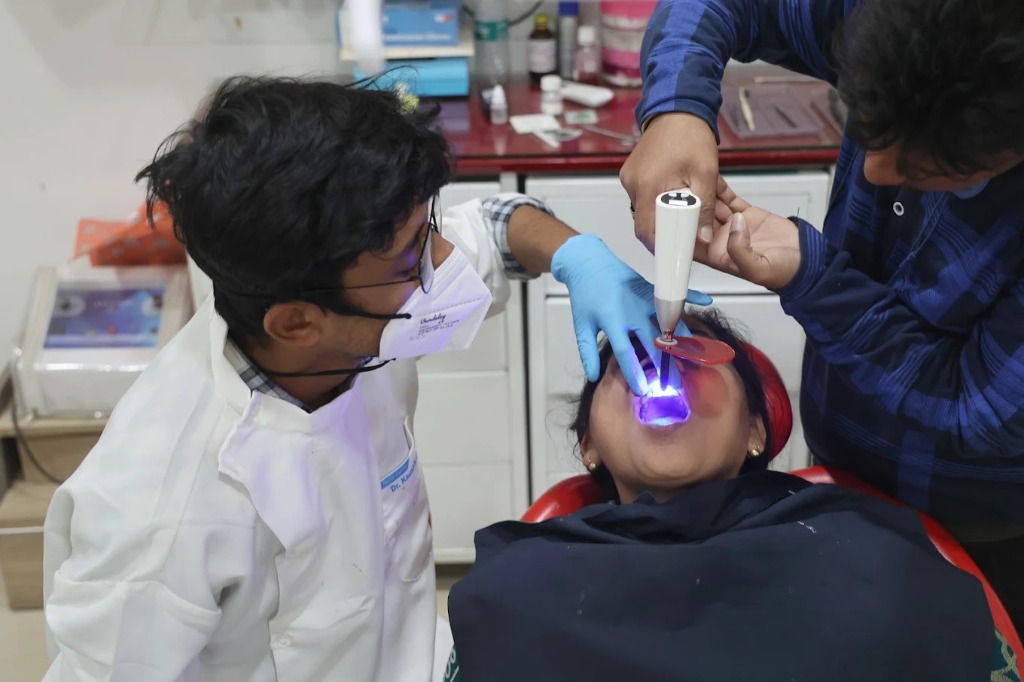 UV light dental bonding treatment